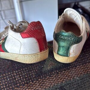 Gucci White and Red Sneakers Classic Design